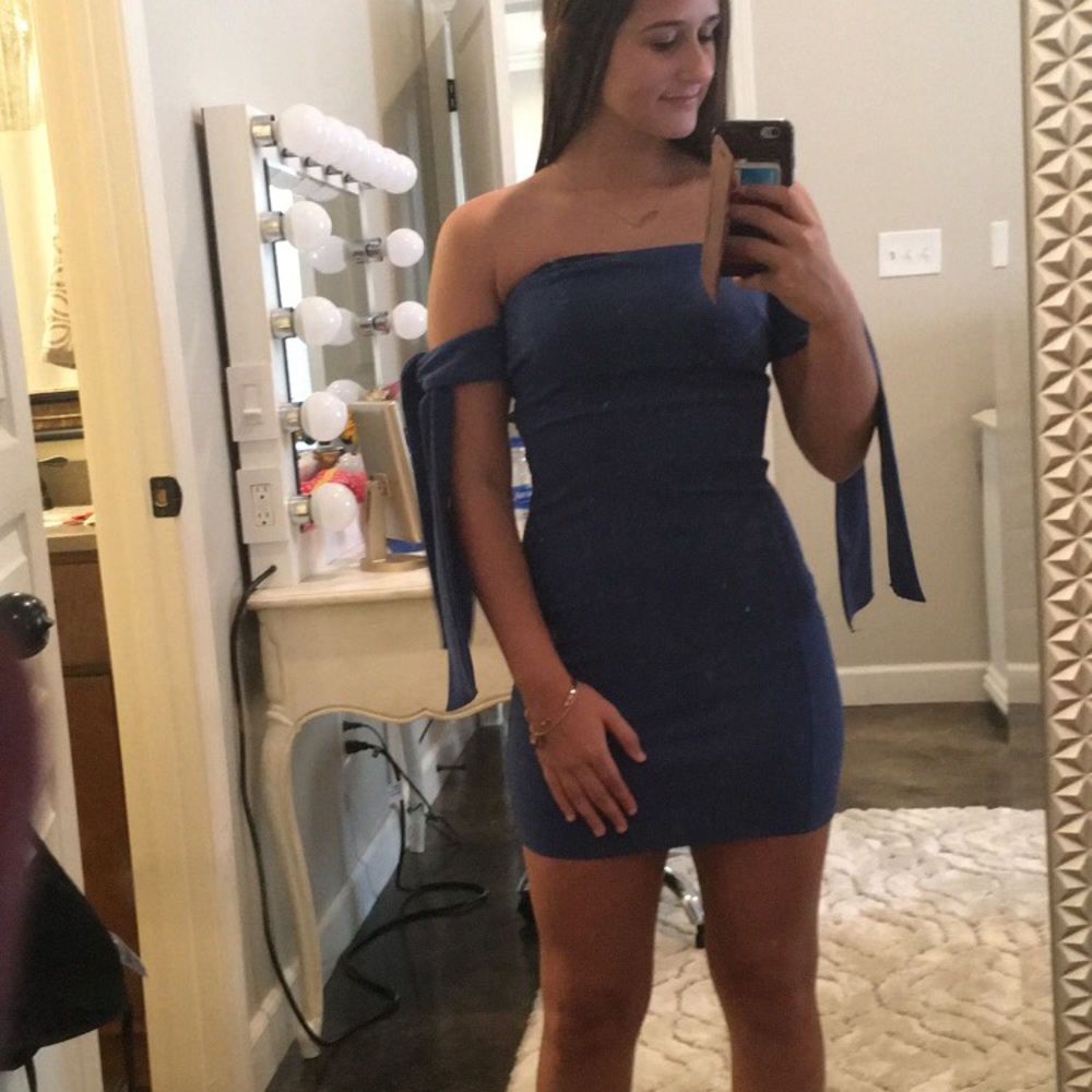 Blue dress